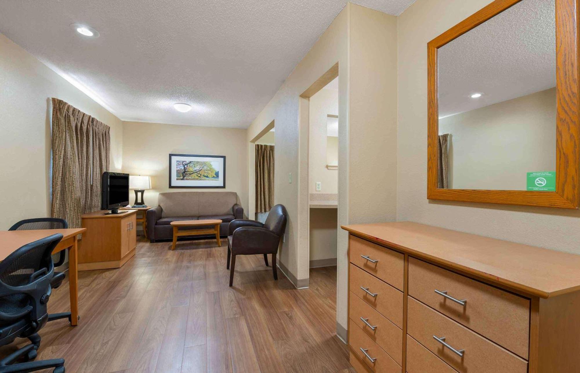 Extended Stay America Suites - Austin - Metro Eksteriør billede